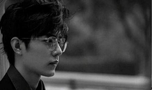 娱乐吃瓜君某小生